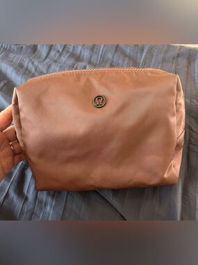 Lululemon toiletry bag